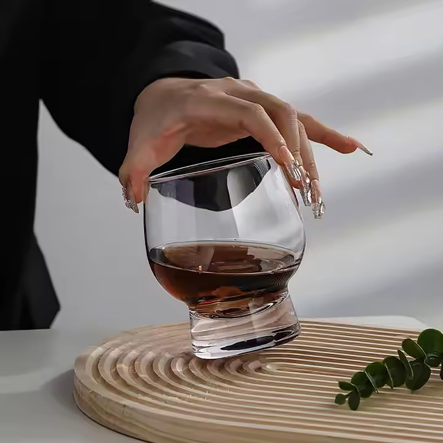 13oz Heavy Base Curved Drinking Glass - Image 4