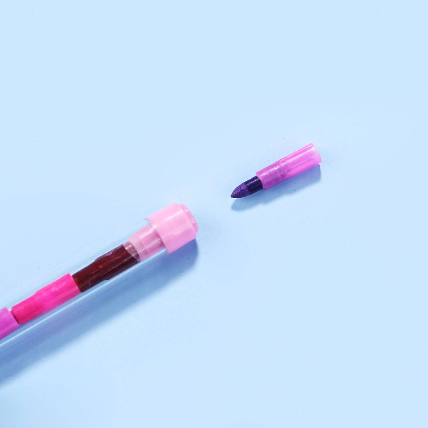 11-Color Stackable Crayons Set for Kids Creative Play - Image 4