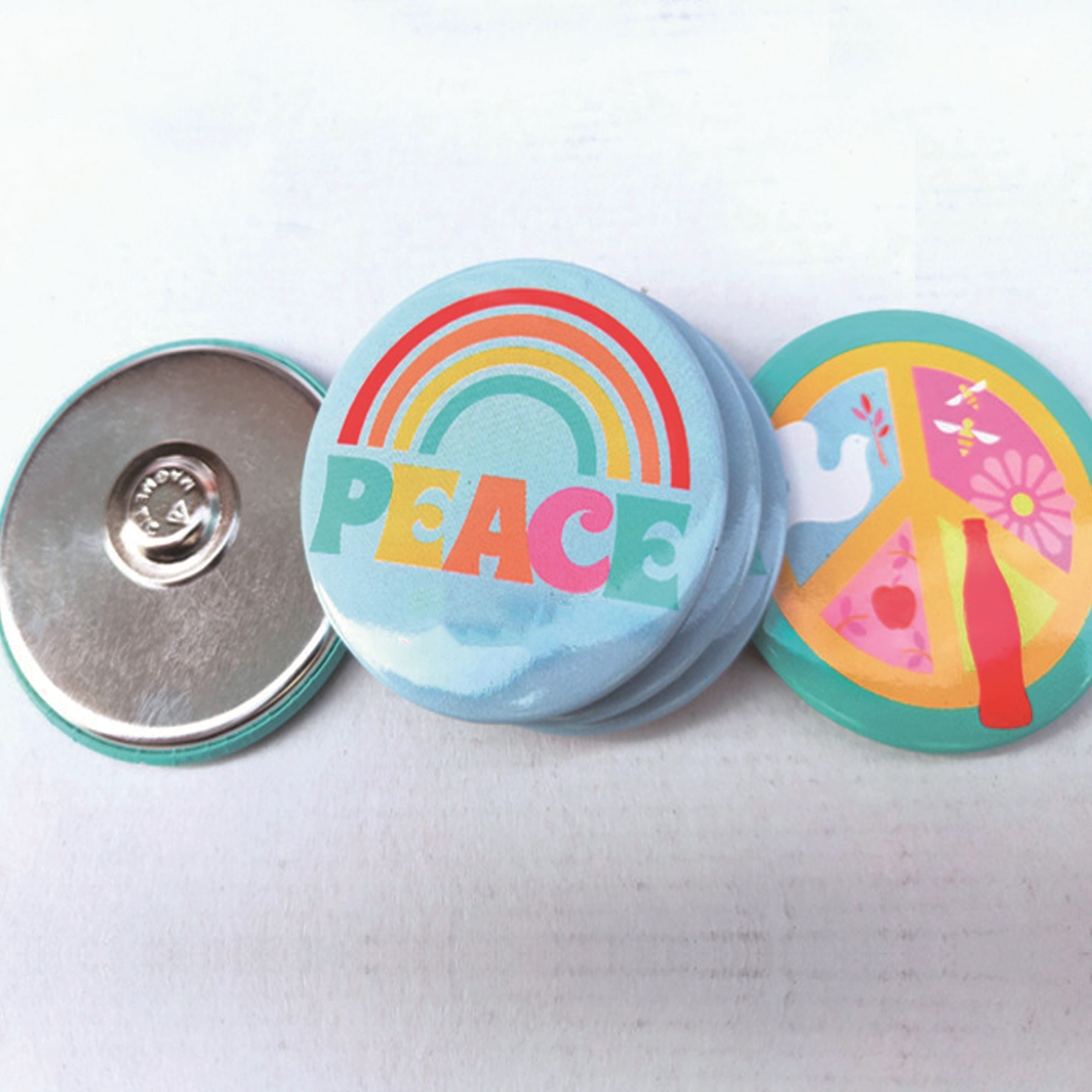 Magnetic Tinplate Custom Badge