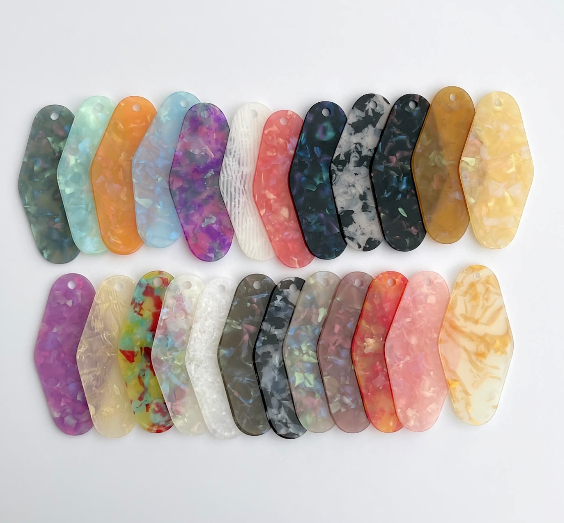 Translucent Vintage Style Motel Keychain Key Tag - Image 6