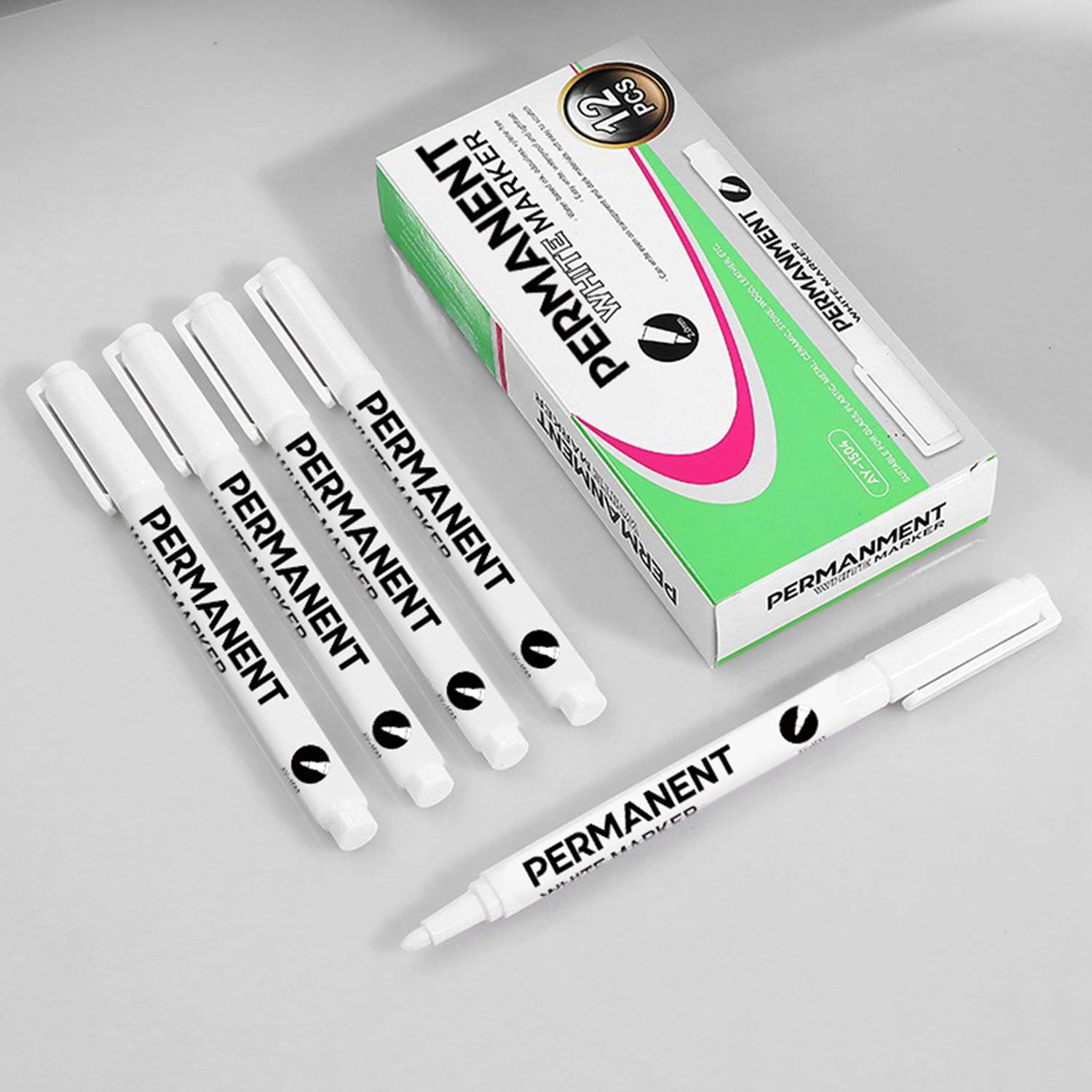12 Pack White Permanent Marker Pens - Image 3