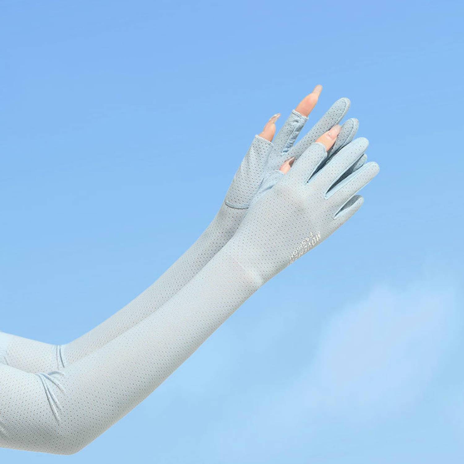 Ice Silk Cooling Arm Sleeves - Image 4