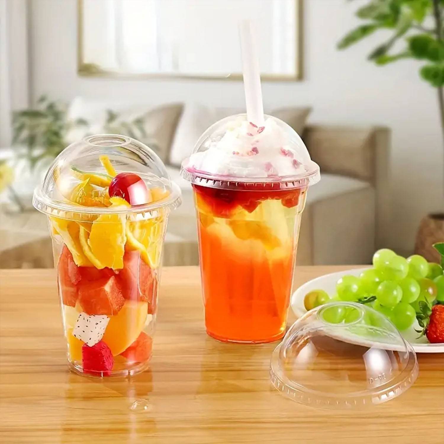 clear plastic cups w/ dome lid - Image 5