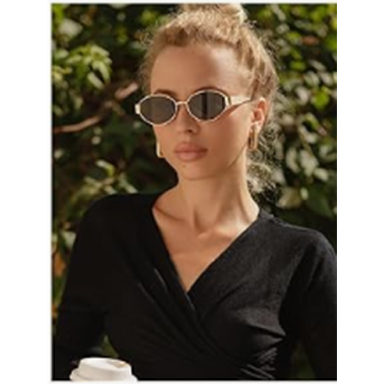 Oval-Shaped Stylish Metal Sunglasses - Image 3