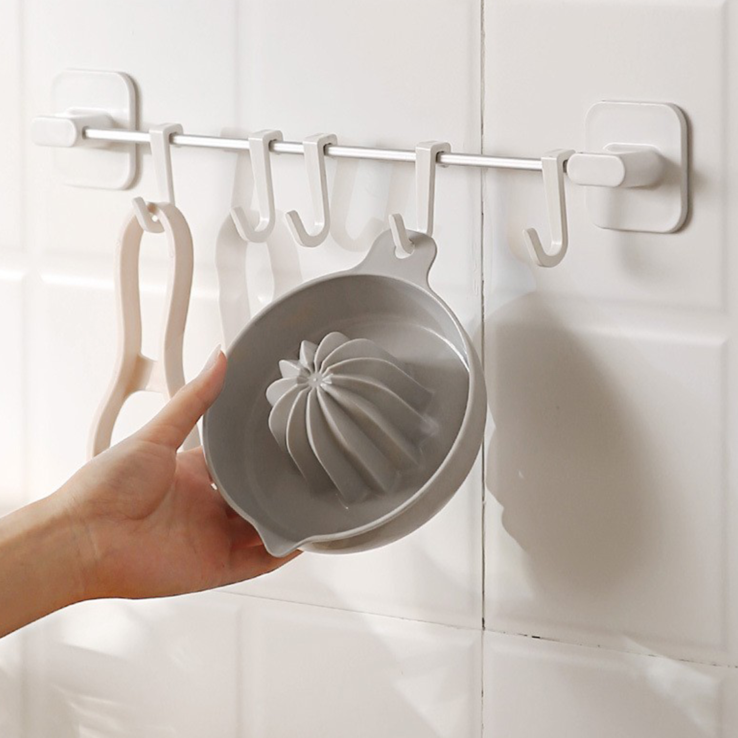 Press Type Manual Juicer - Image 7