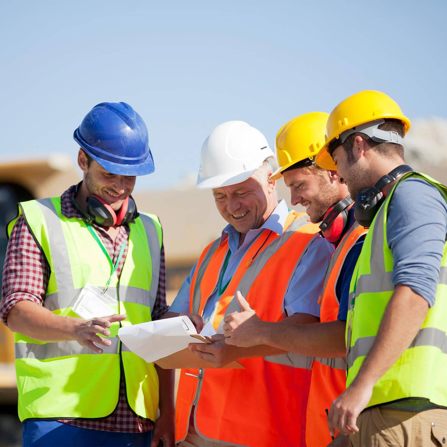 High Visibility Reflective Safety Vest - Image 7