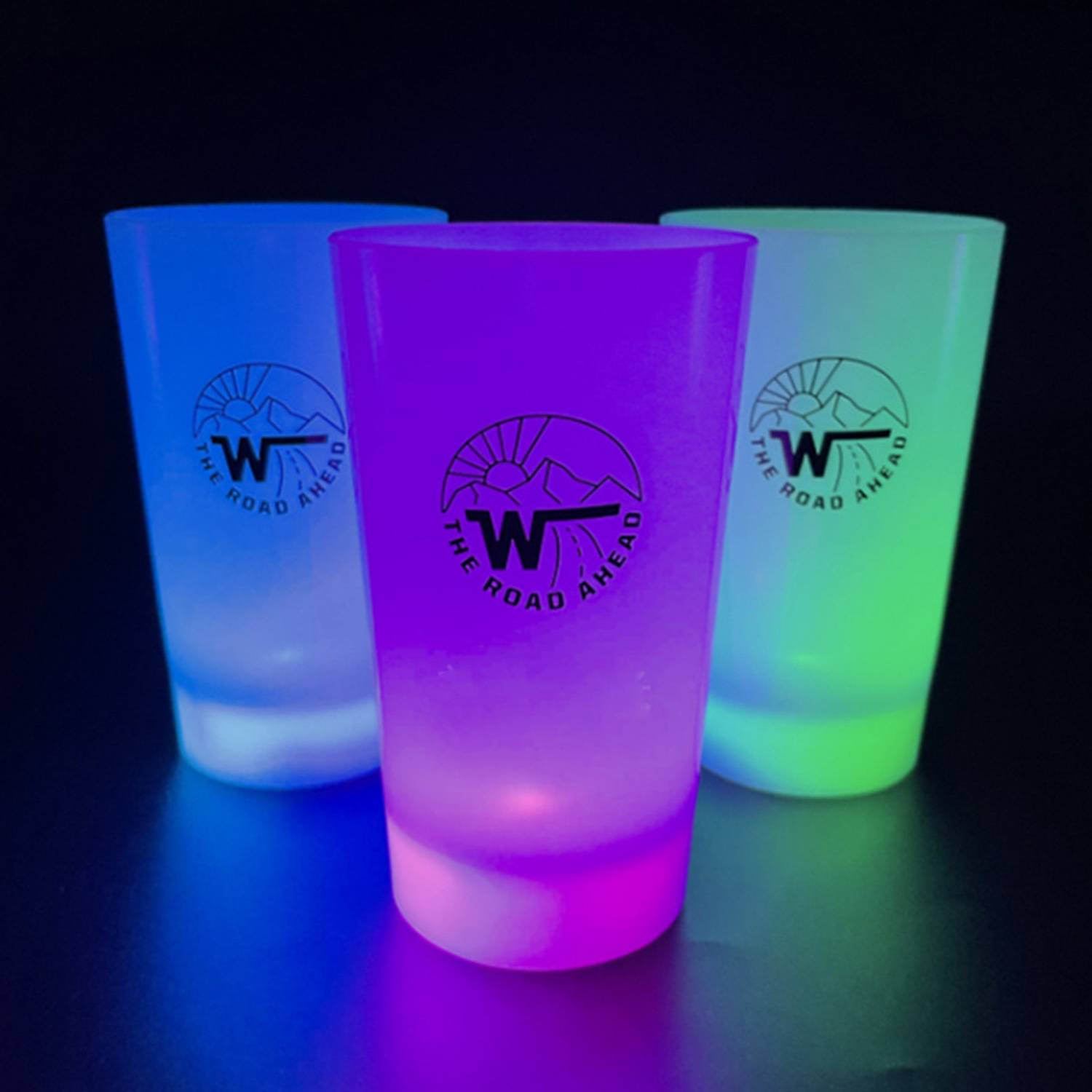 LED Glow Light Up Neon Look 15 oz Pint Glass - Image 5