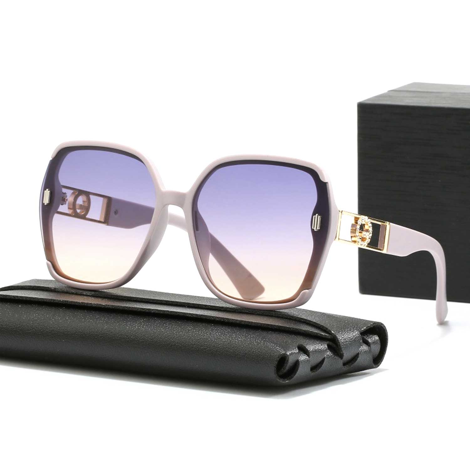 Chic UV Shades Oversized Trendy Sunglasses - Image 5