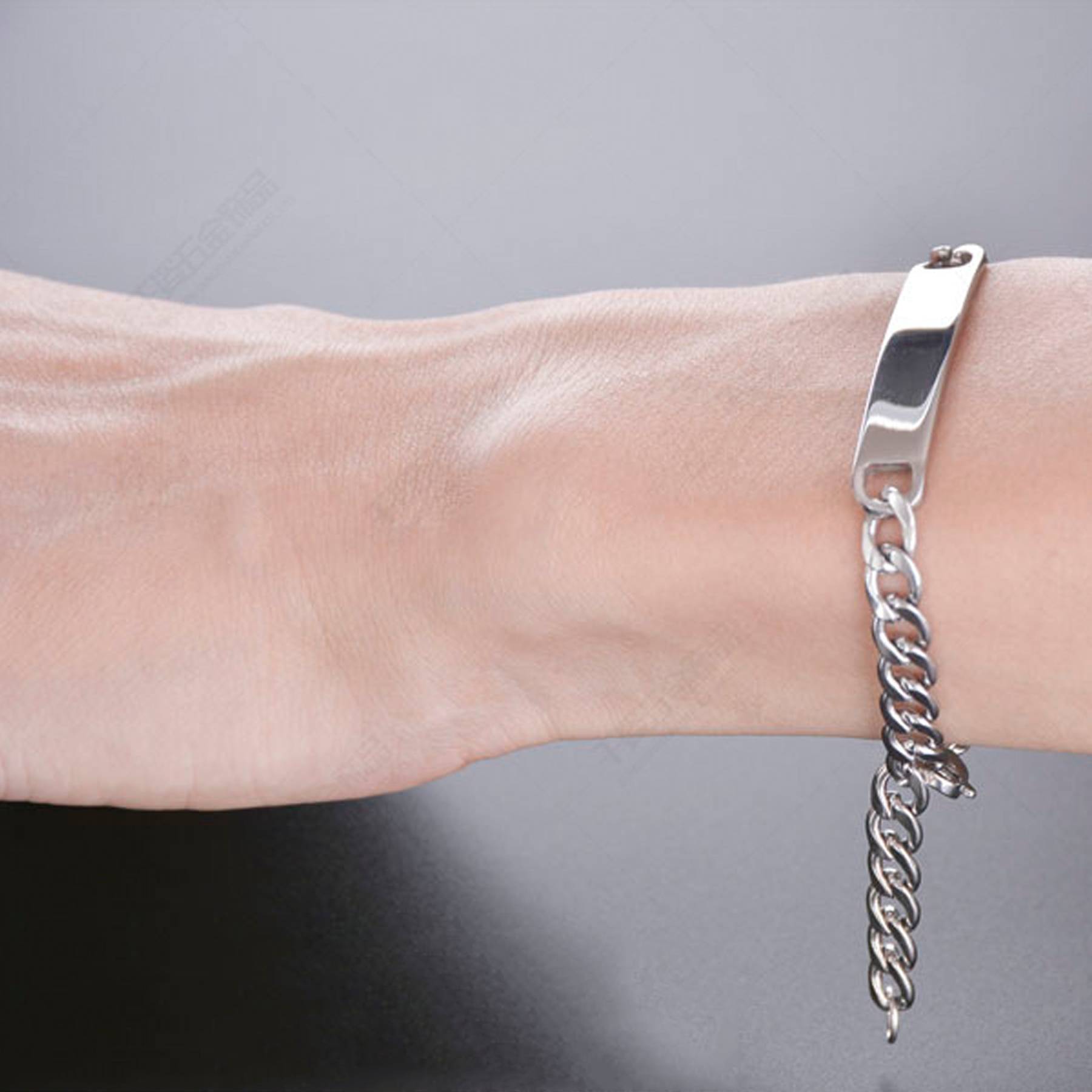 Stainless Steel Personalized Fashion Bracelet - Image 4