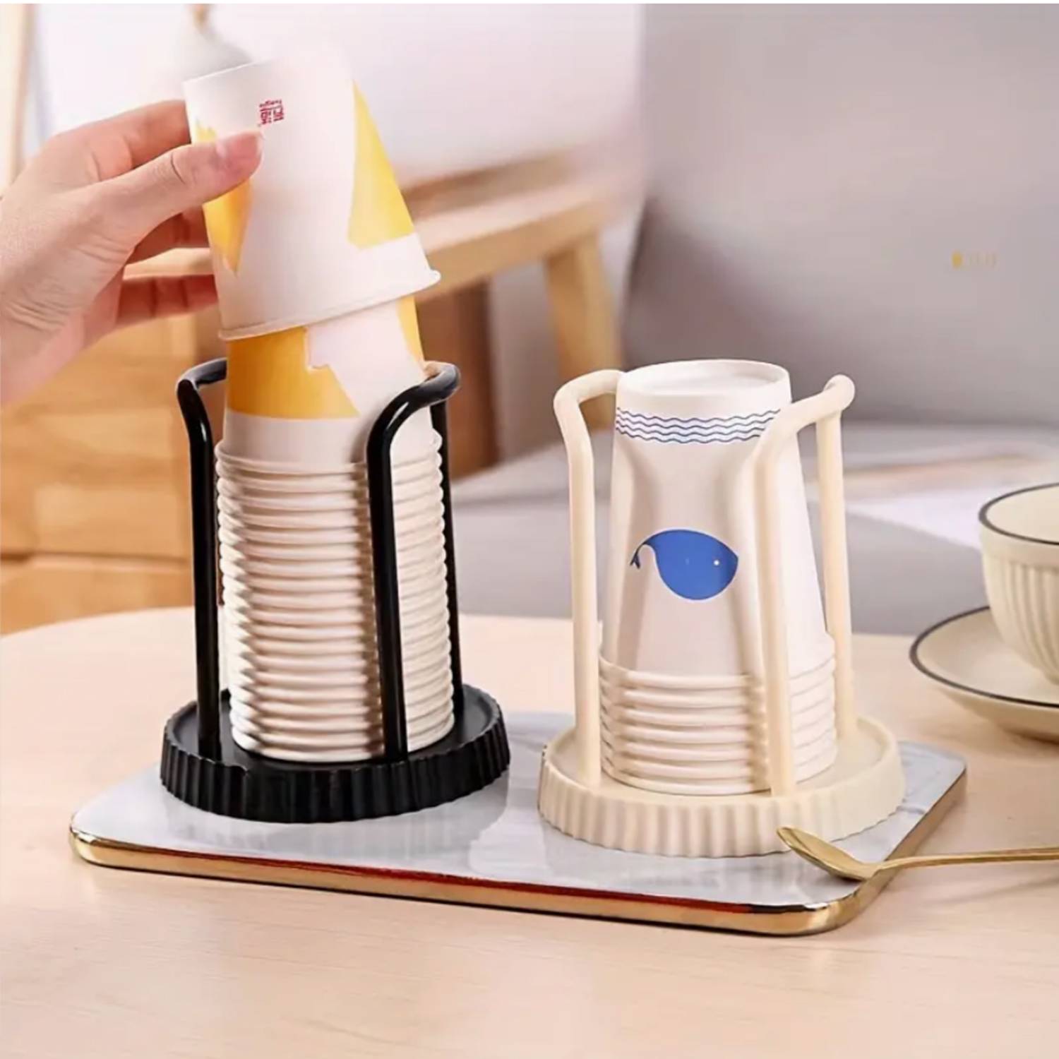 Elegant Disposable Cup Holder - Image 3