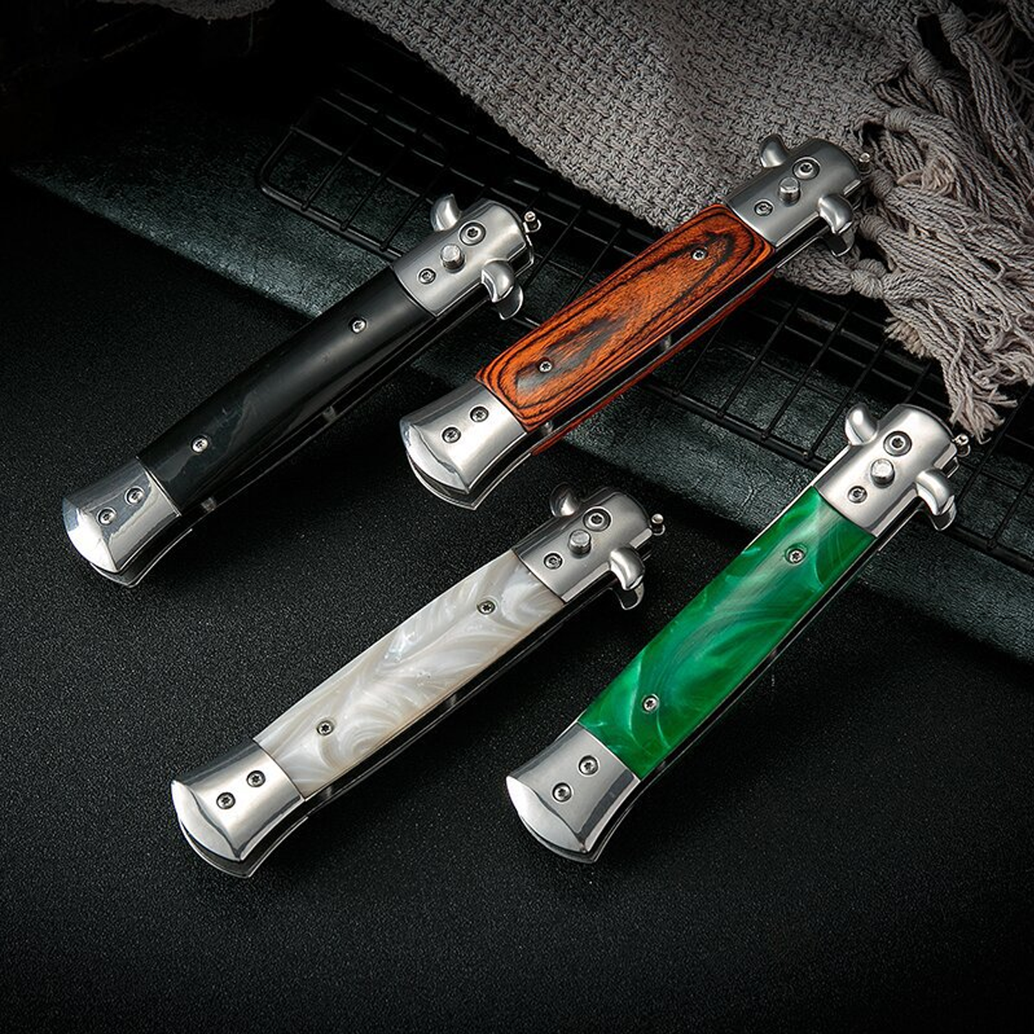 Stainless Steel Folding Comb w/ Resin Handle - Image 6