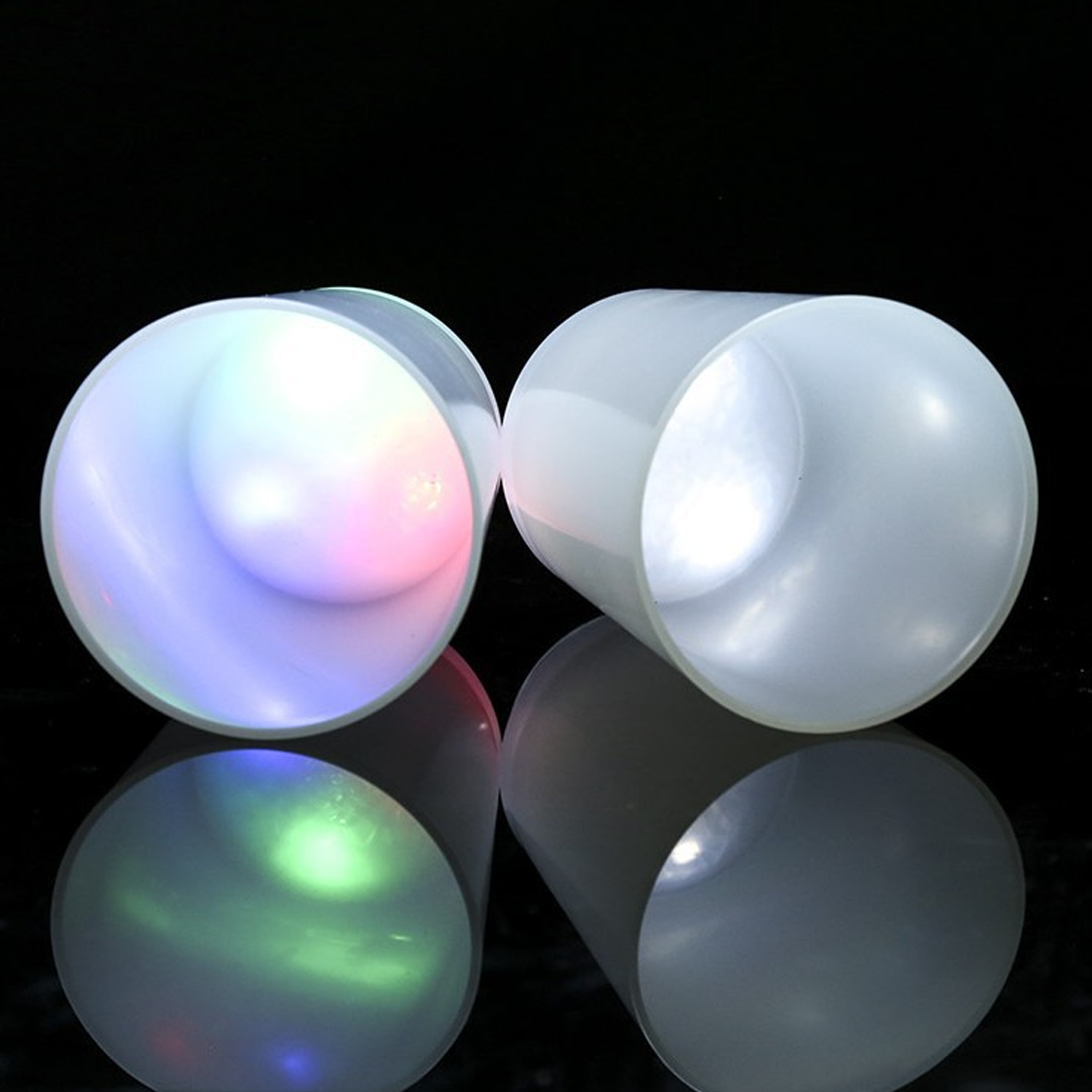 13.5oz LED Illuminated Plastic Cup - Image 3