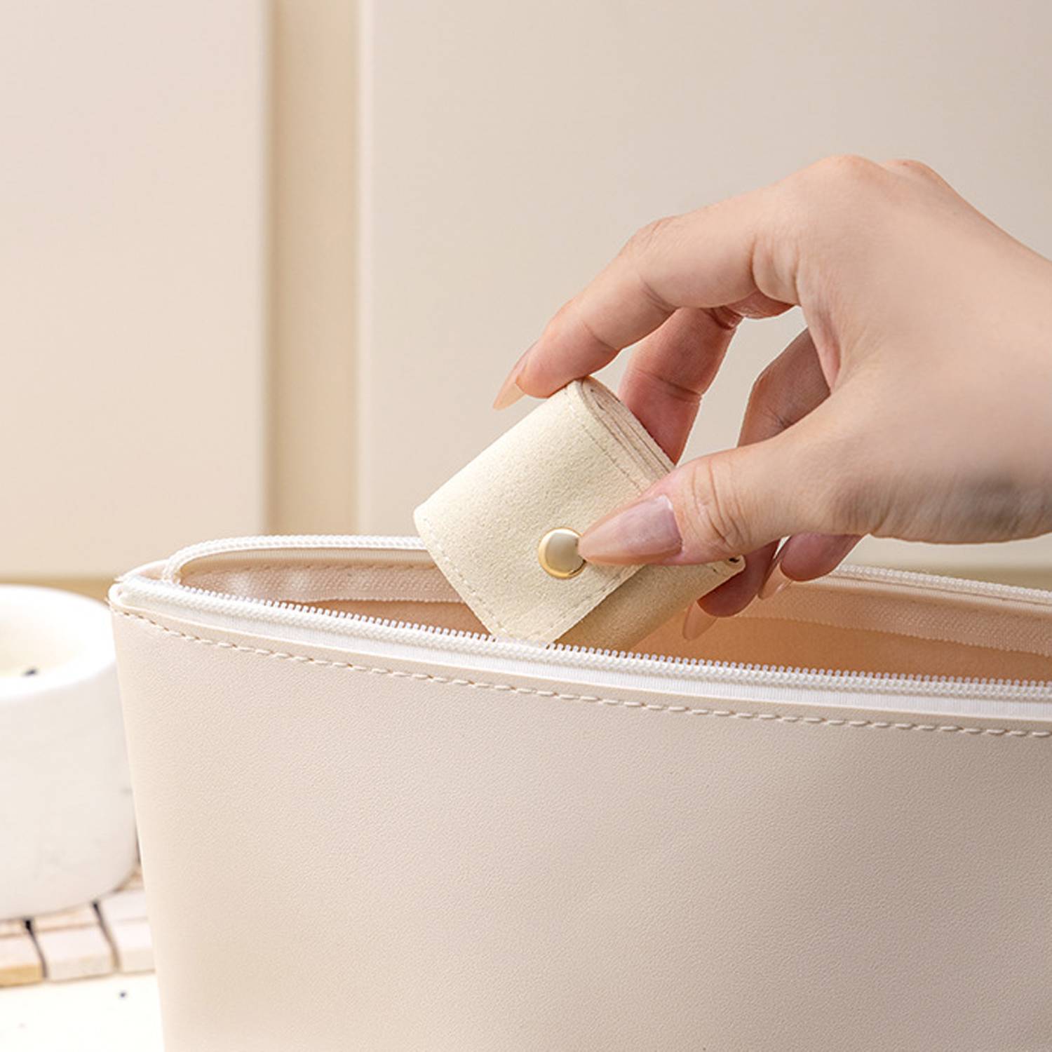 Foldable PU Leather Jewelry Organizer Pouch - Image 6