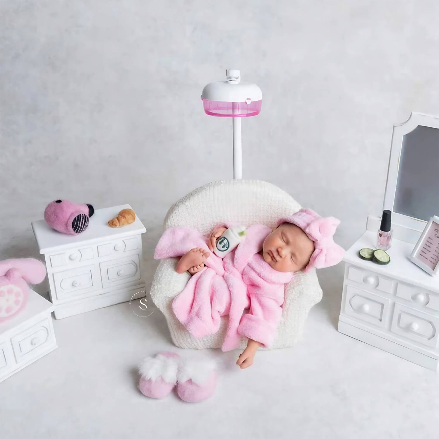 Baby Headscarf Pajamas Bathrobe Slippers Set - Image 3